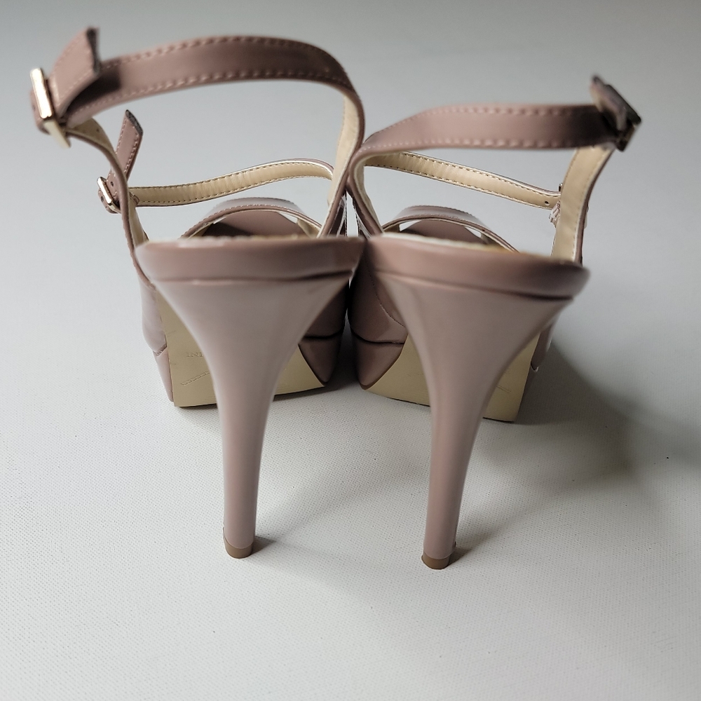 Enzo Angiolini Peek a Boo Toe Pumps Size 9.5 - Picture 3 of 8